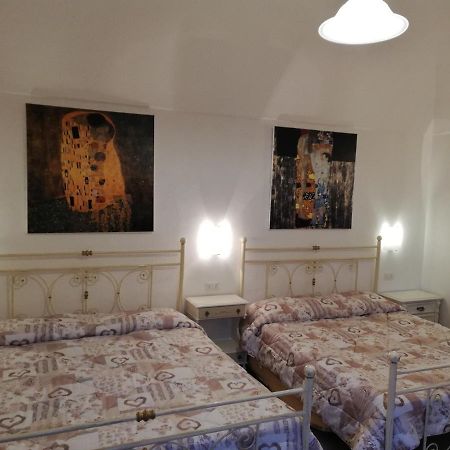 مونتالتو دي كاسترو B&B Camere Montalto Centro المظهر الخارجي الصورة