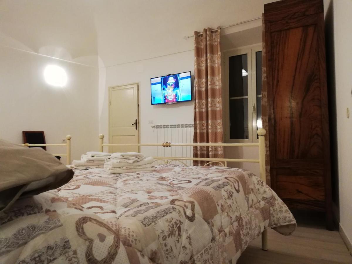 مونتالتو دي كاسترو B&B Camere Montalto Centro المظهر الخارجي الصورة