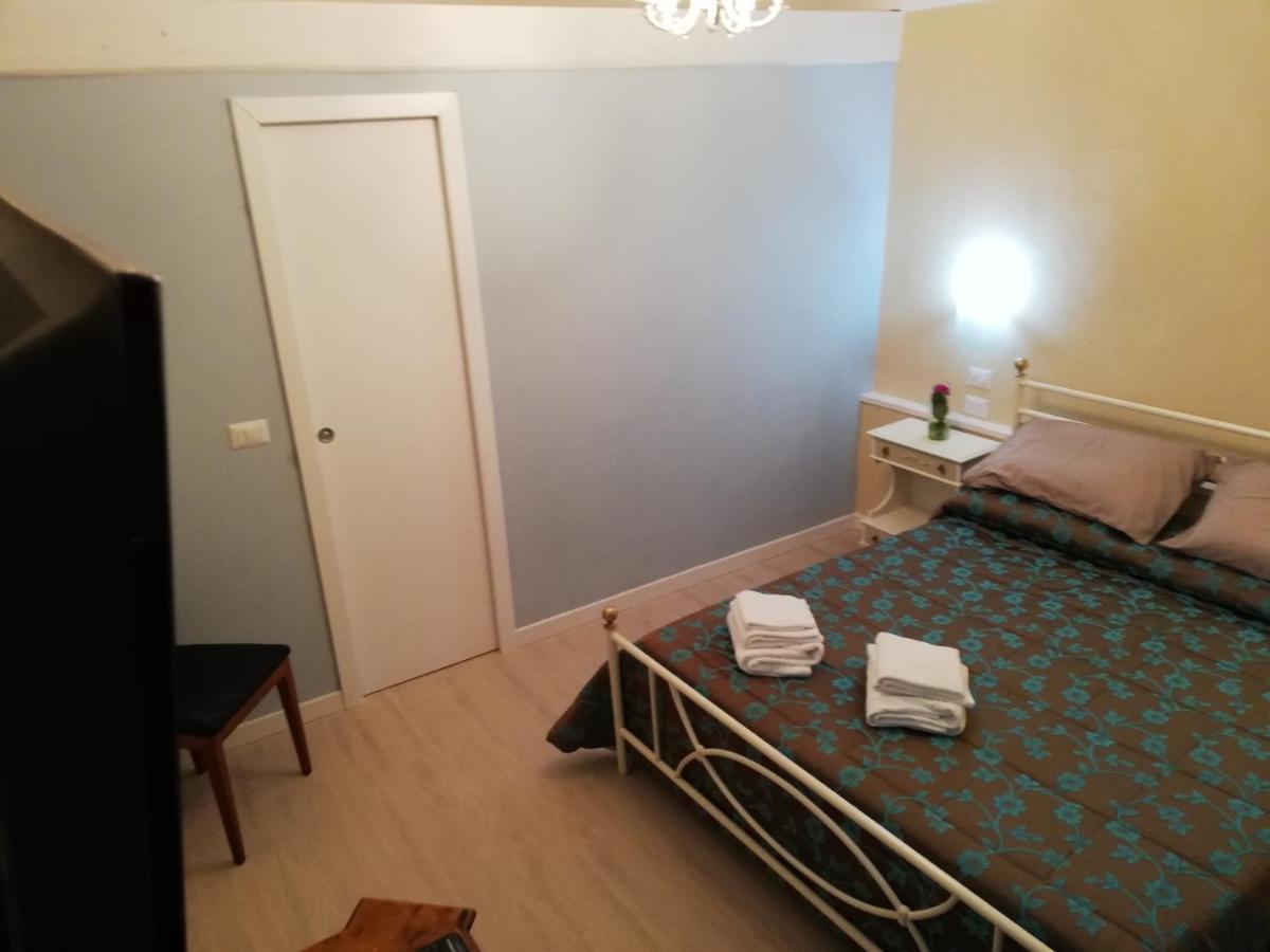 مونتالتو دي كاسترو B&B Camere Montalto Centro المظهر الخارجي الصورة