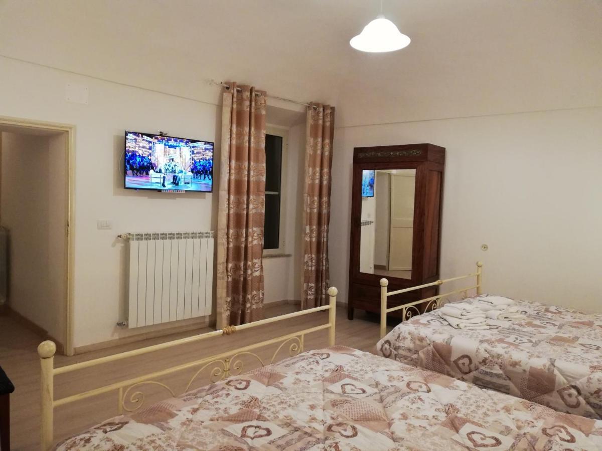 مونتالتو دي كاسترو B&B Camere Montalto Centro المظهر الخارجي الصورة