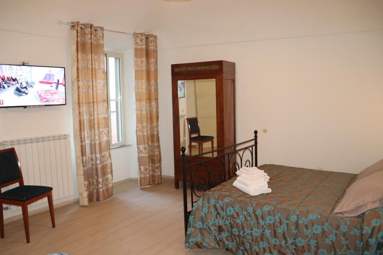 مونتالتو دي كاسترو B&B Camere Montalto Centro المظهر الخارجي الصورة
